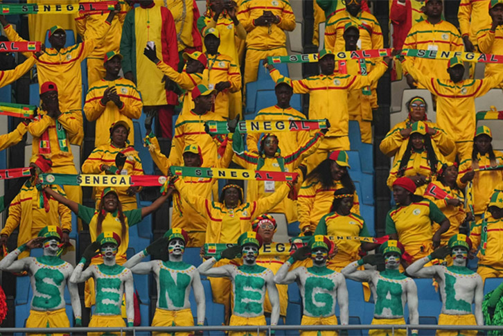 Cổ động viên Senegal ăn mừng giành vé World Cup