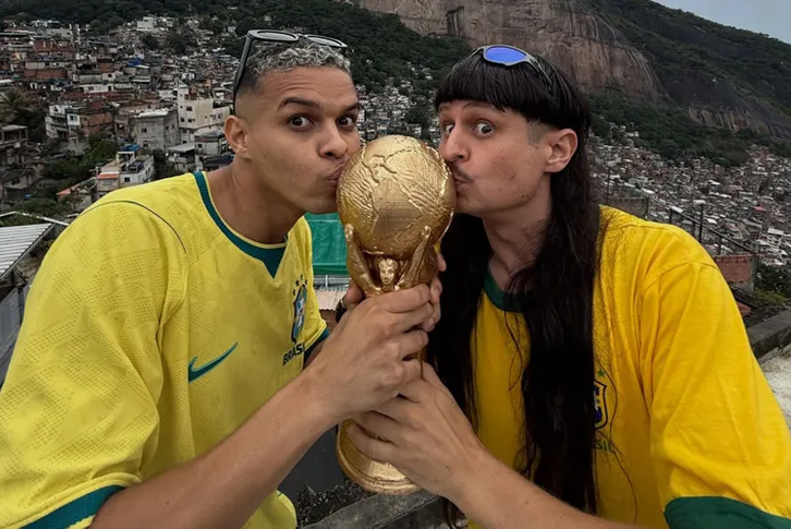 Chuyến đi đầu tiên đến Brazil trở thành hành trình cuối cùng của Oliver Tree