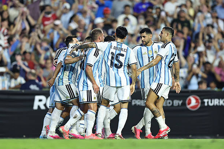 Messi lập kỷ lục mới, Argentina thắng thuyết phục Iceland trước thềm World Cup 2026 Argentina đấu với Iceland - lập chiến thắng trước thềm World Cup 2026