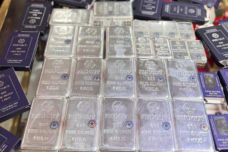 Bạc 999 giá bao nhiêu?